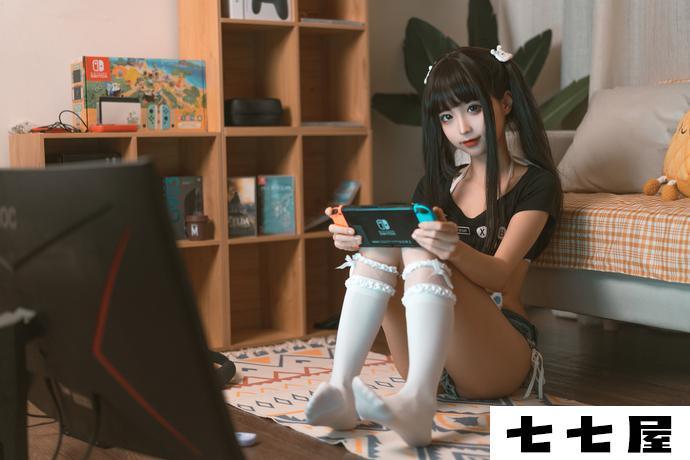 宅男沦陷！蠢沫沫的创可贴cos，从地铁任务到健身环到底有多绝？