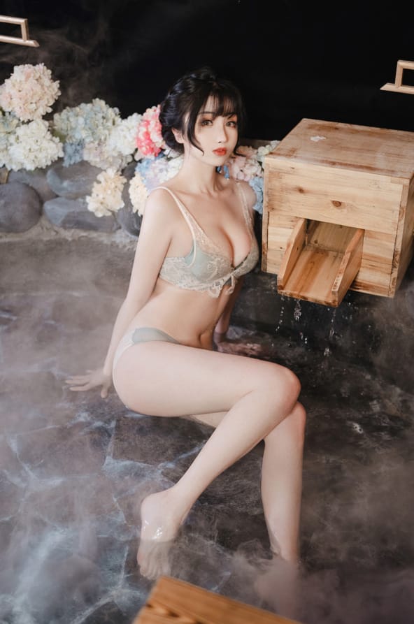 rioko凉凉子 –NO.080《年上の韵》温泉旅行[39P6V/512MB]